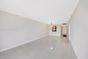 2450 NE 135th St, North Miami, FL 33181 - Photo 3