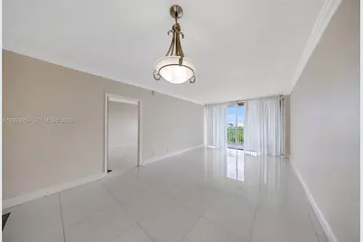 2450 NE 135th St #1006, North Miami, FL 33181 - Photo 7