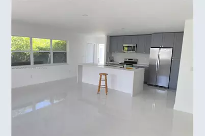 2191 NE 167th St #5, North Miami Beach, FL 33162 - Photo 5