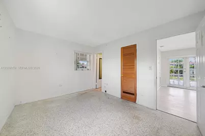 10051 SW 13th Ter, Miami, FL 33174 - Photo 13