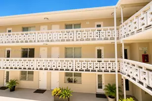 1725 James Ave, Miami Beach, FL 33139 - Photo 9