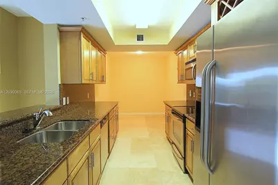 3530 SW 22nd St #505, Miami, FL 33145 - Photo 3