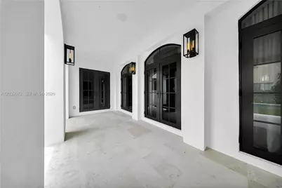 5111 Alhambra Cir, Coral Gables, FL 33146 - Photo 9