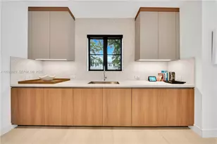 5111 Alhambra Cir, Coral Gables, FL 33146 - Photo 15
