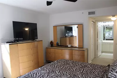 519 E Sheridan St #1082, Dania Beach, FL 33004 - Photo 17