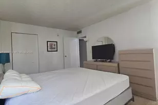 16919 N Bay Rd, Sunny Isles Beach, FL 33160 - Photo 29