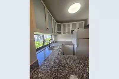 16919 N Bay Rd #705, Sunny Isles Beach, FL 33160 - Photo 13