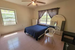 75 NE 49th St, Miami, FL 33137 - Photo 9