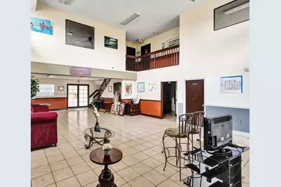 8075 NW 7th St #115, Miami, FL 33126 - Photo 17