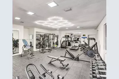 8075 NW 7th St #115, Miami, FL 33126 - Photo 7