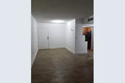 8075 NW 7th St #115, Miami, FL 33126 - Photo 9