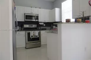 7878 NW 110th Ave, Doral, FL 33178 - Photo 7