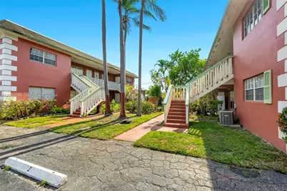 2151 NW 64th Ave, Sunrise, FL 33313 - Photo 27