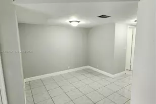 7966 SW 7th Ct, North Lauderdale, FL 33068 - Photo 7
