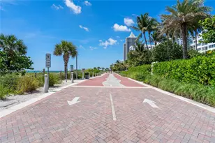 5055 Collins Ave, Miami Beach, FL 33140 - Photo 23