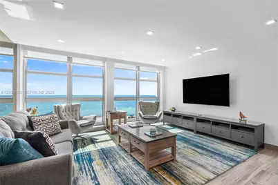 5055 Collins Ave #10H, Miami Beach, FL 33140 - Photo 1