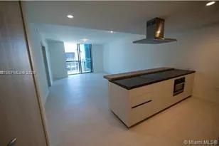 1000 Brickell Plaza, Miami, FL 33131 - Photo 5