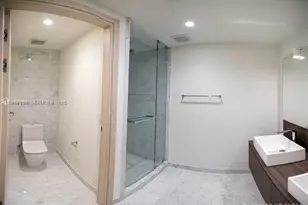 1000 Brickell Plaza, Miami, FL 33131 - Photo 15