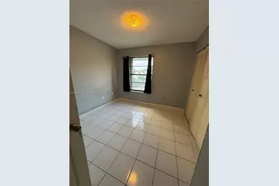 9700 NW 6th Ln #9700, Miami, FL 33172 - Photo 13