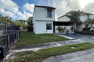 9700 NW 6th Ln, Miami, FL 33172 - Photo 3