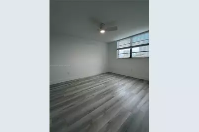 2980 Point East Dr #D311, Aventura, FL 33160 - Photo 11