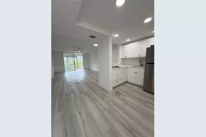 2980 Point East Dr #D311, Aventura, FL 33160 - Photo 3