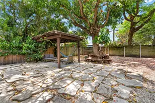 2209 SW 57th Ct, Miami, FL 33155 - Photo 29