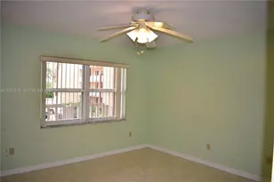9300 Sunrise Lakes Blvd, Sunrise, FL 33322 - Photo 19