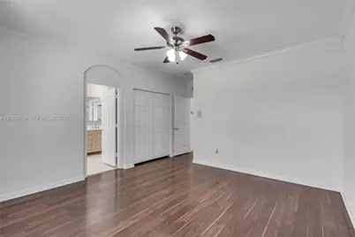 7482 NW 21st Ct, Pembroke Pines, FL 33024 - Photo 27