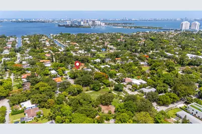 8920 NE 9th Ct, Miami, FL 33138 - Photo 29