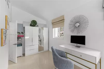 8920 NE 9th Ct, Miami Shores, FL 33138 - Photo 23
