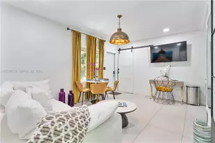 8270 NE 1st Pl, Miami, FL 33138 - Photo 15