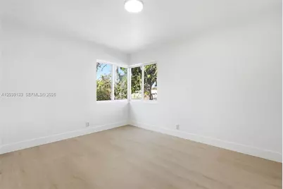 4410 NE 3rd Ave, Deerfield Beach, FL 33064 - Photo 21