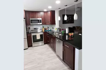 900 NE 12th Ave #302, Hallandale Beach, FL 33009 - Photo 3