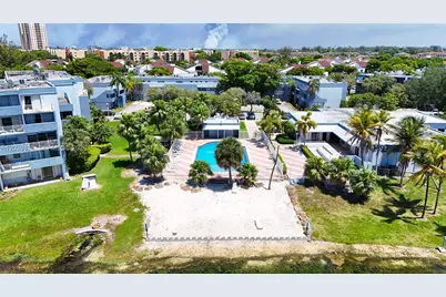 9351 Fontainebleau Blvd #B415, Miami, FL 33172 - Photo 31