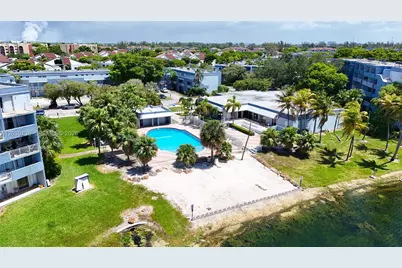 9351 Fontainebleau Blvd #B415, Miami, FL 33172 - Photo 39