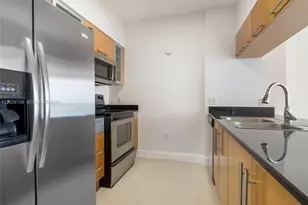 1750 N Bayshore Dr, Miami, FL 33132 - Photo 5