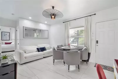 8270 NE 1st Pl #4, Miami, FL 33138 - Photo 9