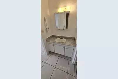 1300 NE Miami Gardens Dr #720E, Miami, FL 33179 - Photo 11