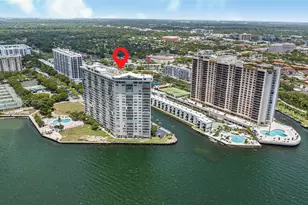 11111 Biscayne Blvd, Miami, FL 33181 - Photo 33