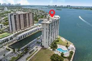 11111 Biscayne Blvd, Miami, FL 33181 - Photo 31