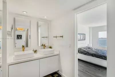 11111 Biscayne Blvd #8C, Miami, FL 33181 - Photo 11