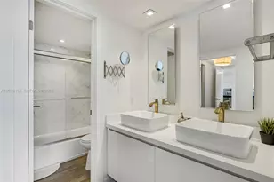 11111 Biscayne Blvd, Miami, FL 33181 - Photo 15