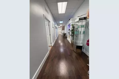 17650 NW 78th Ave, Hialeah, FL 33015 - Photo 3