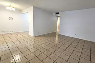 13155 SW 7th Ct, Pembroke Pines, FL 33027 - Photo 3