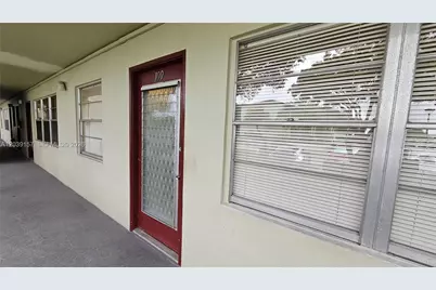 13155 SW 7th Ct #109E, Pembroke Pines, FL 33027 - Photo 3