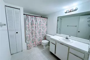107 Gardens Dr, Pompano Beach, FL 33069 - Photo 9