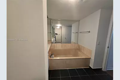 [Address not provided], Miami, FL 33132 - Photo 11