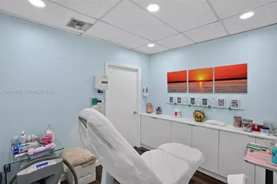 Laser and Electrolysis Clinic For Sale On Coral Way, Miami, FL 33165 - Photo 17