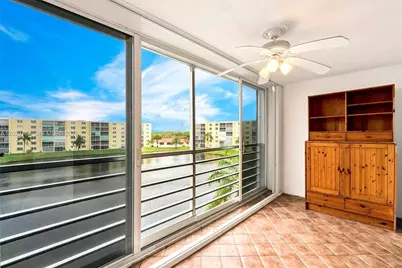 431 SE 3rd St #402, Dania Beach, FL 33004 - Photo 23